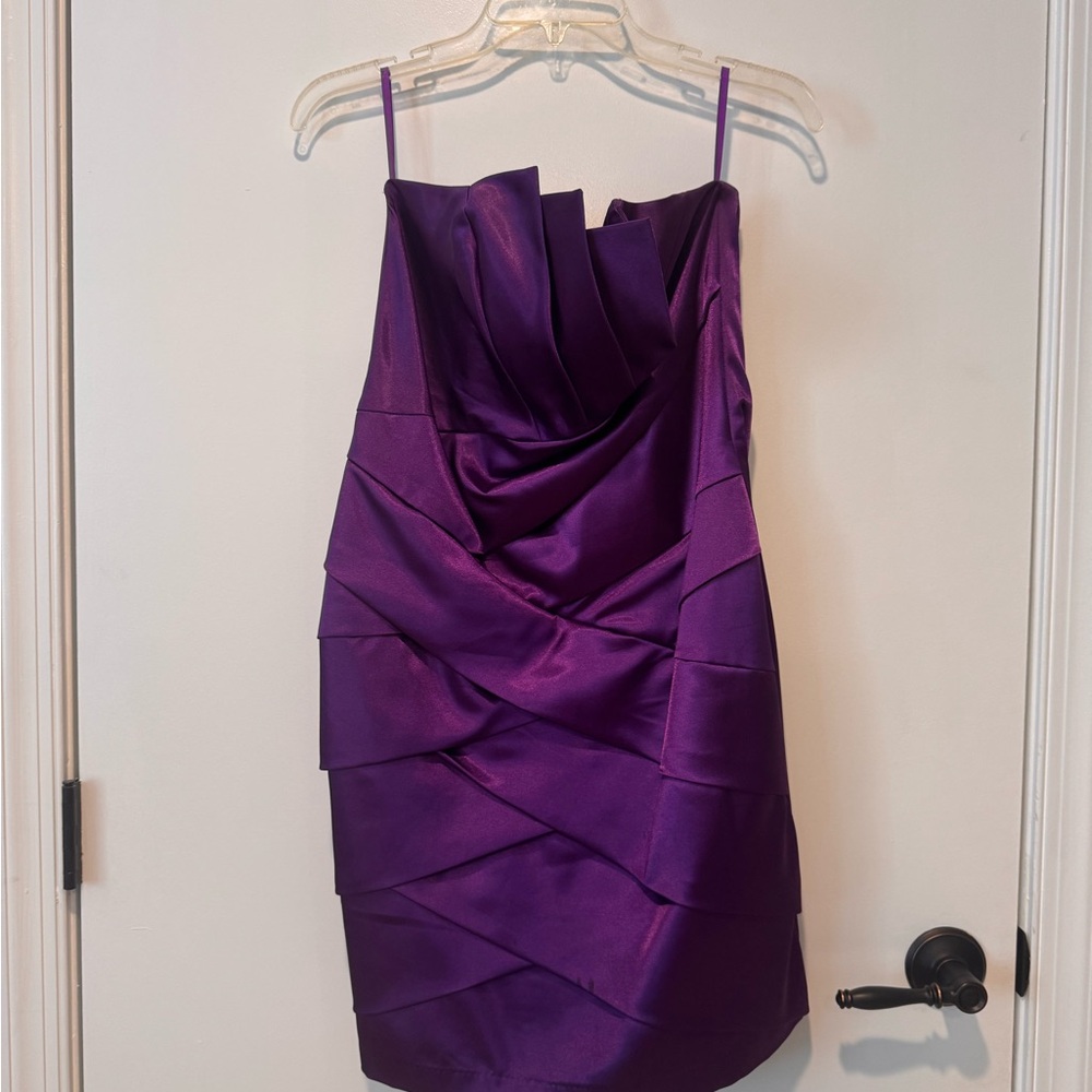 Elegant Purple Strapless Dress